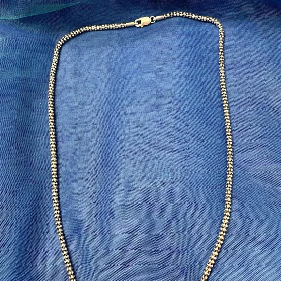 Silpada .925 Sterling Silver Popcorn Necklace. - Picture 2 of 4